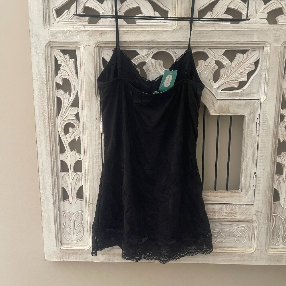 Maurices- Lace Trim Crinkle Cami- X-small